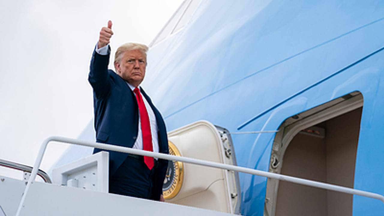 Загадочное послание Трампу появилось в Израиле Загадочное послание Трампу появилось в Израиле