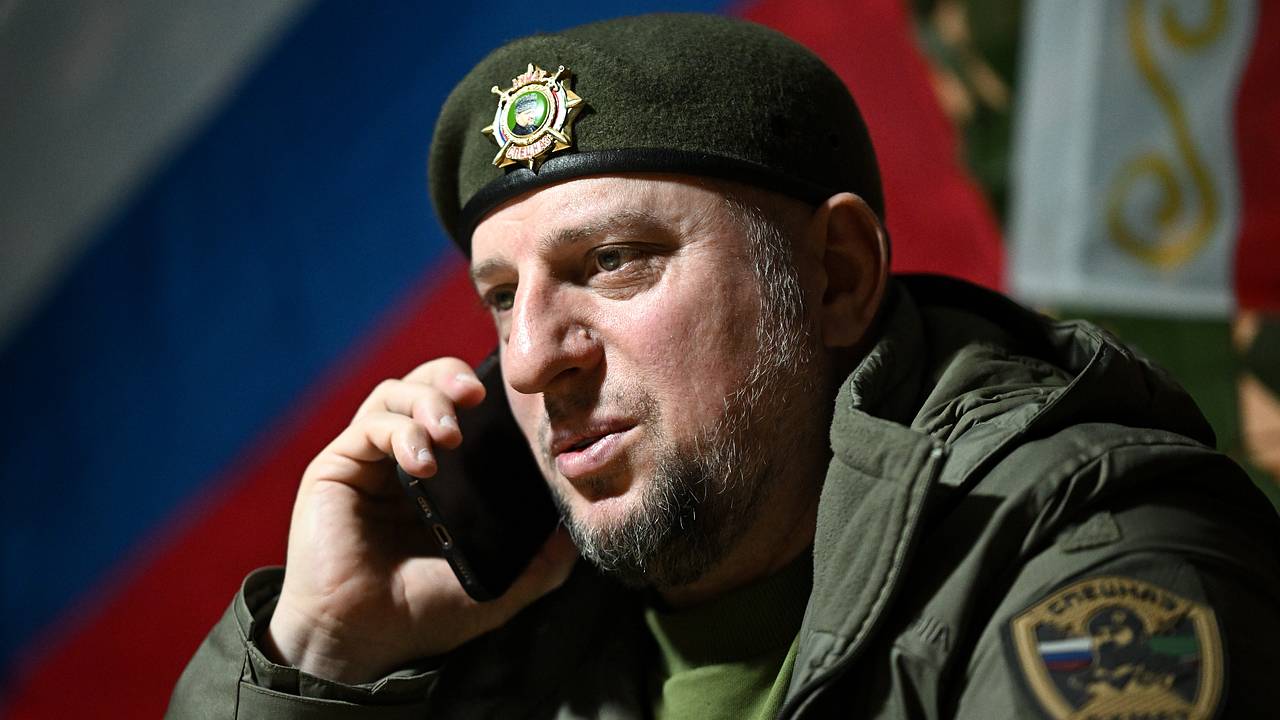 В России сделали вывод из встречи Алаудинова с обруганным им священником В России сделали вывод из встречи Алаудинова с обруганным им священником