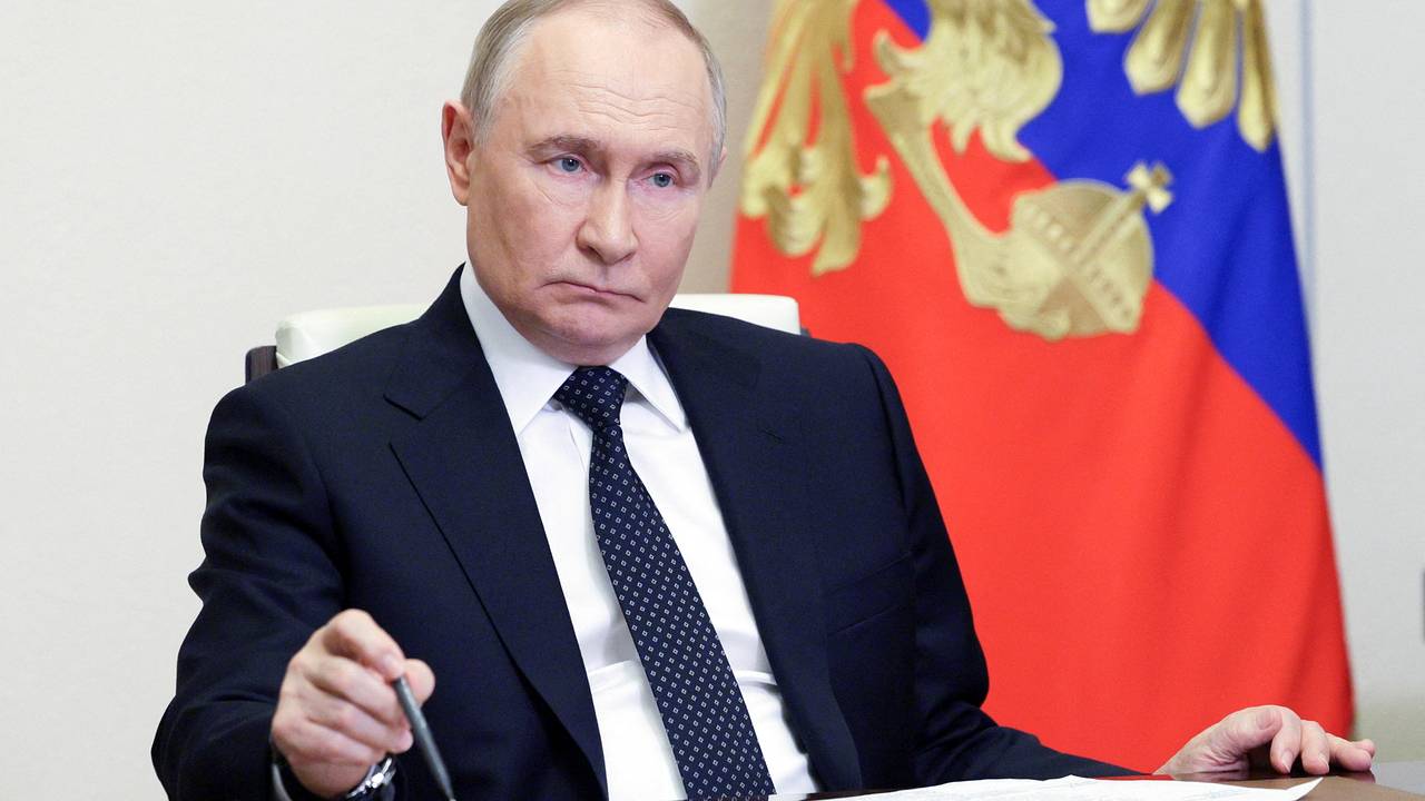 Германия прокомментировала готовность Путина говорить с канцлером Германия прокомментировала готовность Путина говорить с канцлером