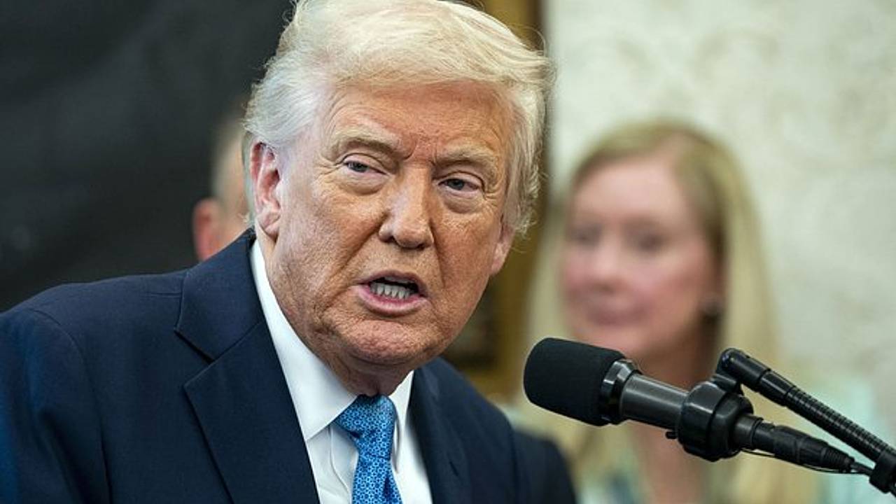 Трамп заявил о нежелании призывать Израиль к остановке ударов Трамп заявил о нежелании призывать Израиль к остановке ударов