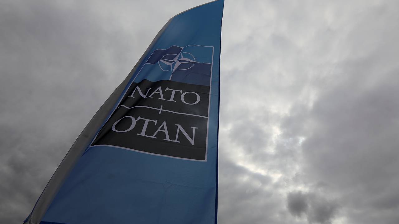 В США объяснили отказ НАТО принять Украину нежеланием войны с Россией В США объяснили отказ НАТО принять Украину нежеланием войны с Россией