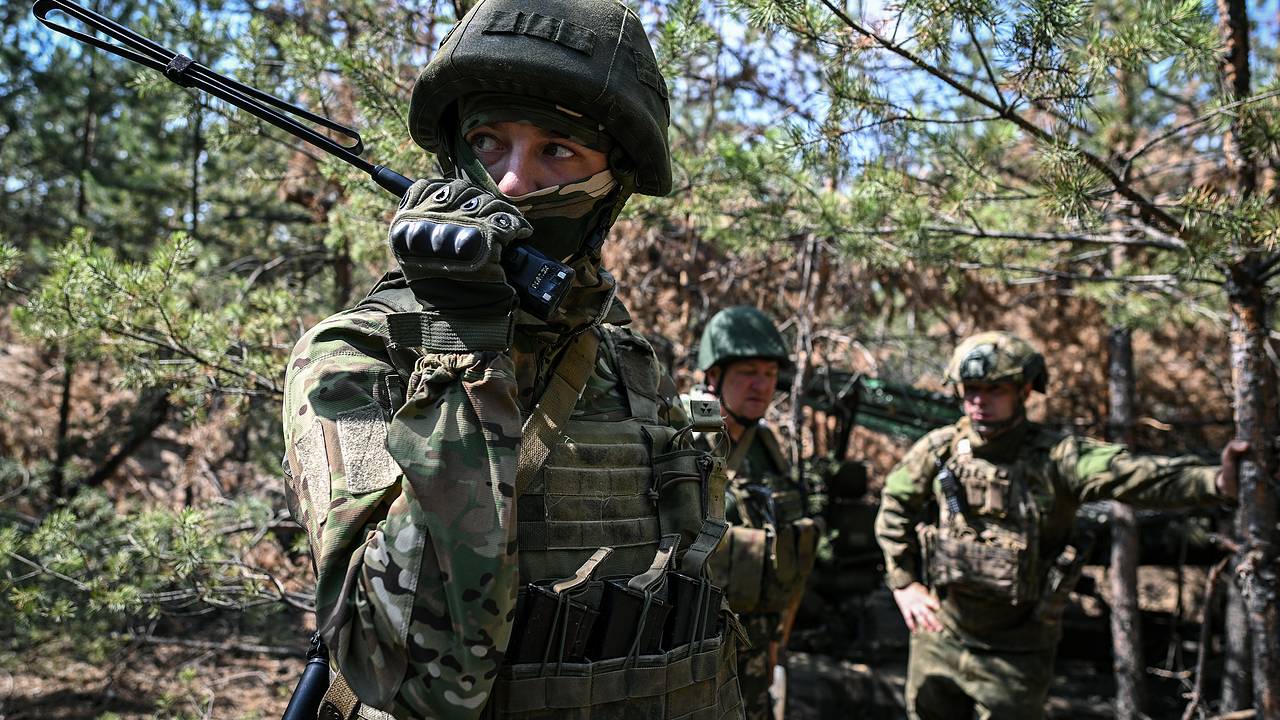 ВС России атаковали бойцов ВСУ под мостом в Харьковской области ВС России атаковали бойцов ВСУ под мостом в Харьковской области