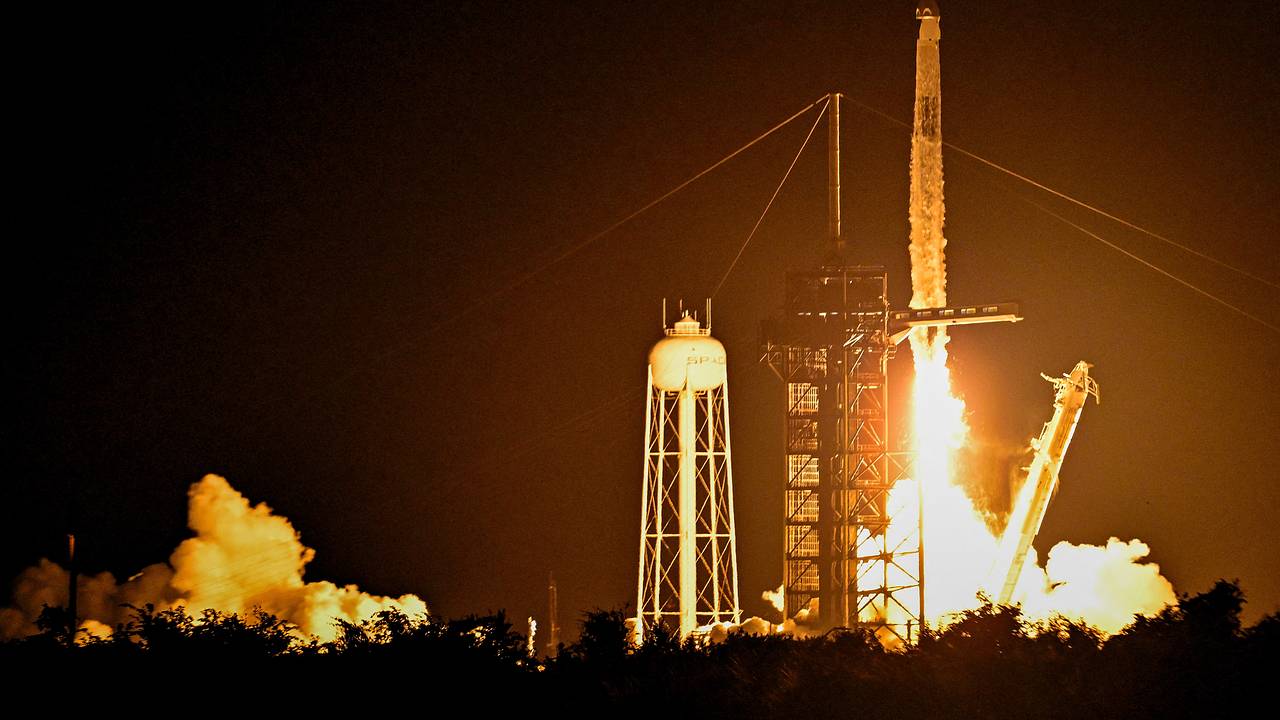 SpaceX запустила коммерческую миссию Ax 4 с четырьмя членами экипажа к МКС SpaceX запустила коммерческую миссию Ax 4 с четырьмя членами экипажа к МКС
