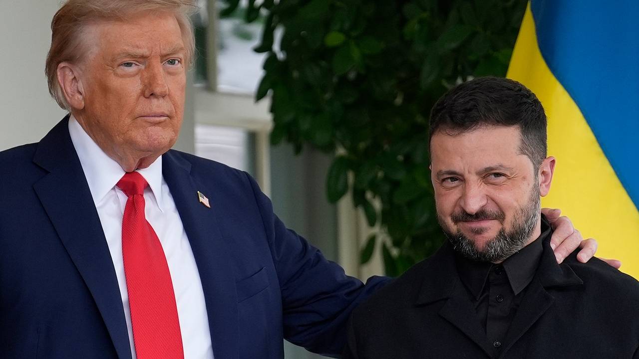 В США заявили об опасности сделки Трампа с Зеленским В США заявили об опасности сделки Трампа с Зеленским