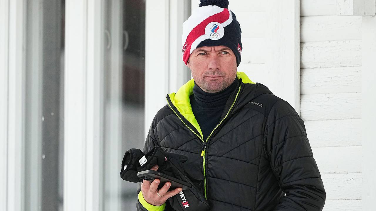 Тренер российских лыжников рассказал о конфликте с украинцем в Италии