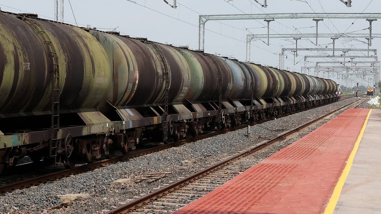 Один из крупнейших покупателей российской нефти выдвинул требование Один из крупнейших покупателей российской нефти выдвинул требование
