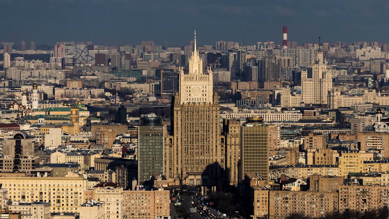 Россия потребовала решить вопросы биологической деятельности США на Украине