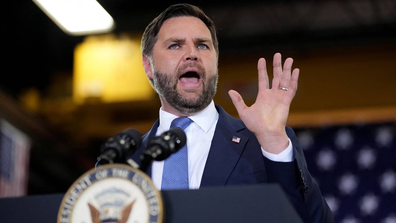Совершено нападение на дом вице-президента США Совершено нападение на дом вице-президента США