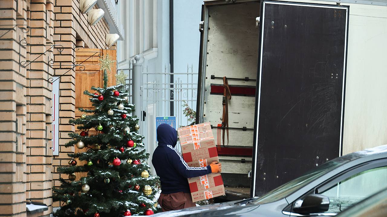 Назван предположительный срок освобождения Долиной квартиры