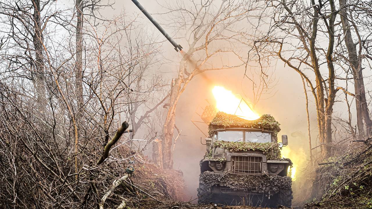 Удар «Града» по позициям ВСУ в Запорожской области попал на видео Удар «Града» по позициям ВСУ в Запорожской области попал на видео