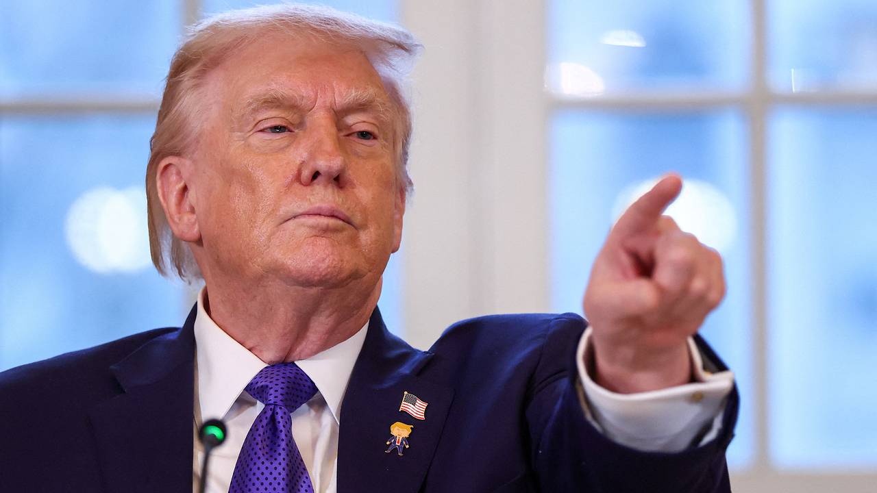 Трамп приказал командирам спецназа составить план вторжения в Гренландию