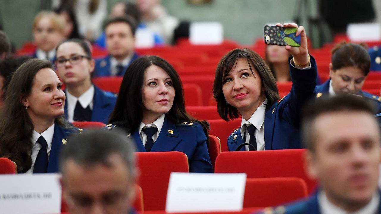 12 января: какой праздник отмечают в России и мире