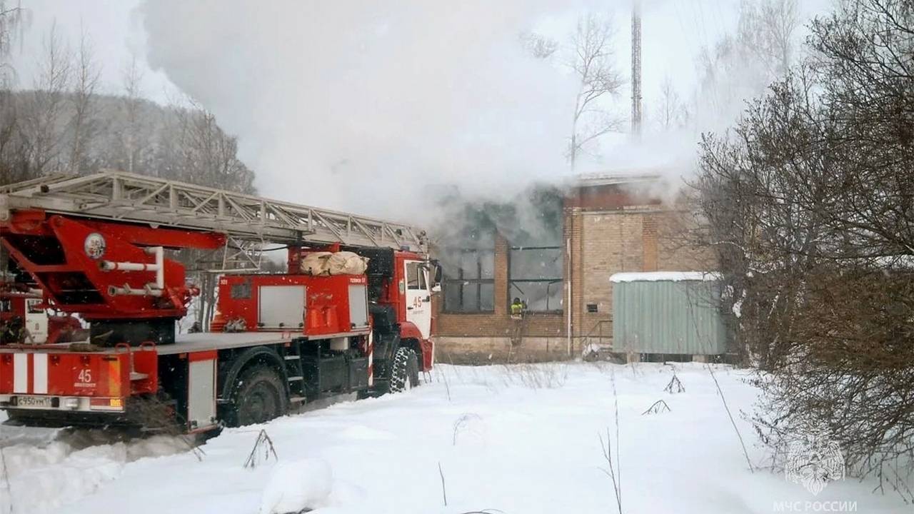 В российском регионе загорелась психбольница