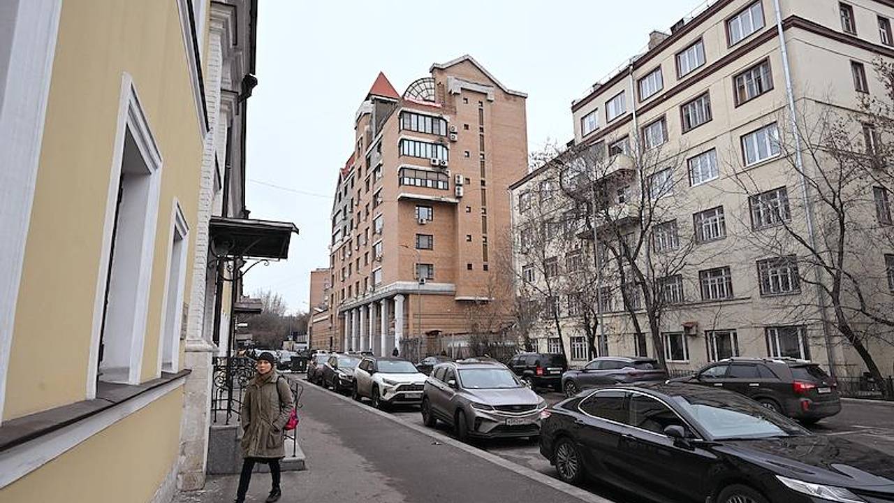 Раскрыта дата выселения Долиной из квартиры приставами