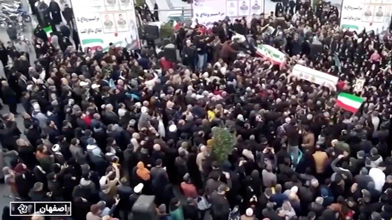 Востоковед оценил вероятность военной операции США в Иране