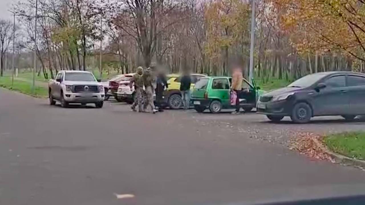 Подросток из Мариуполя рассказал о своем желании помочь Родине и попал на видео ФСБ