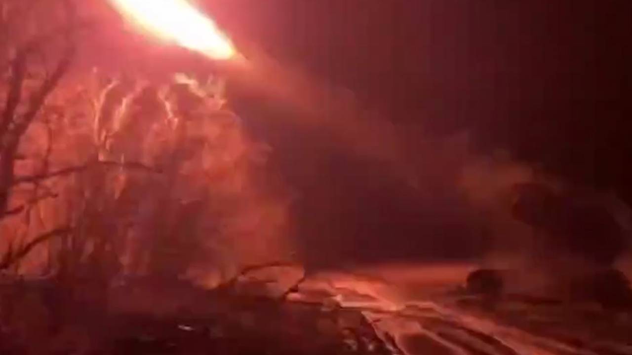 Появилось видео запуска тяжелой огнеметной системы «Солнцепек»