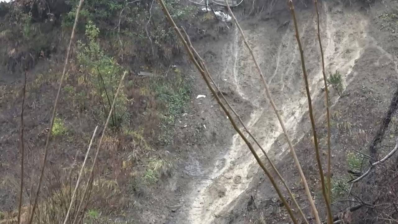 Десяток СНТ оказались под угрозой изоляции из-за оползня