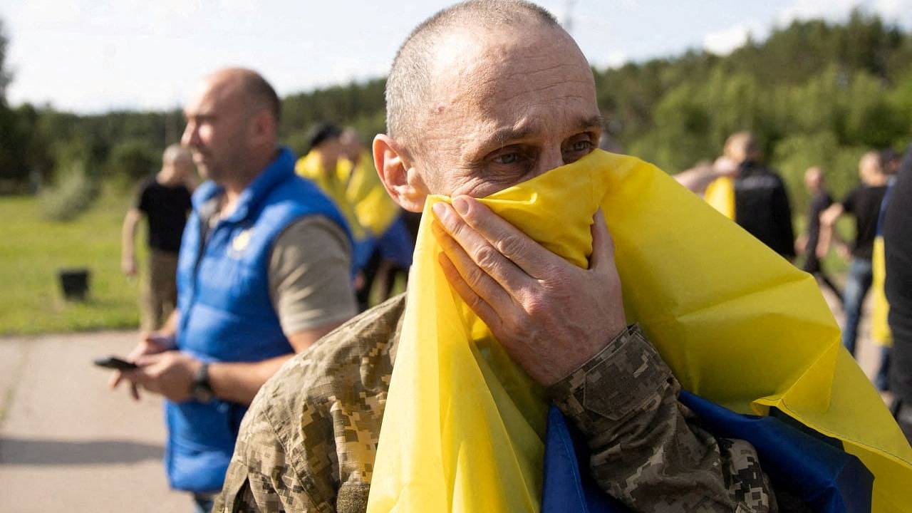 «Предлагают искупить вину кровью». На Украине создали систему карусели для освобожденных из плена бойцов ВСУ