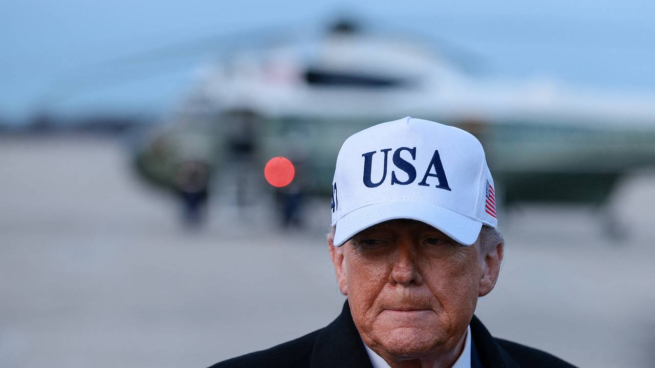 Трамп потребовал от НАТО помощи с Гренландией