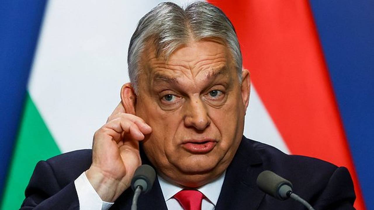 Орбан высказался о коррупционных скандалах на Украине