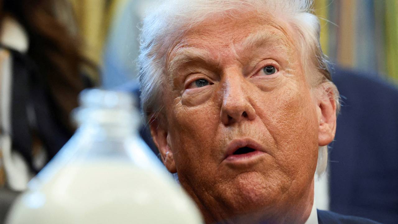 Трамп назвал Зеленского виновным в отсутствии сделки между Россией и Украиной