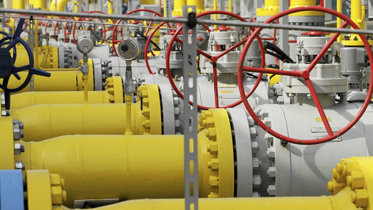 Европа стала покупать меньше российского газа