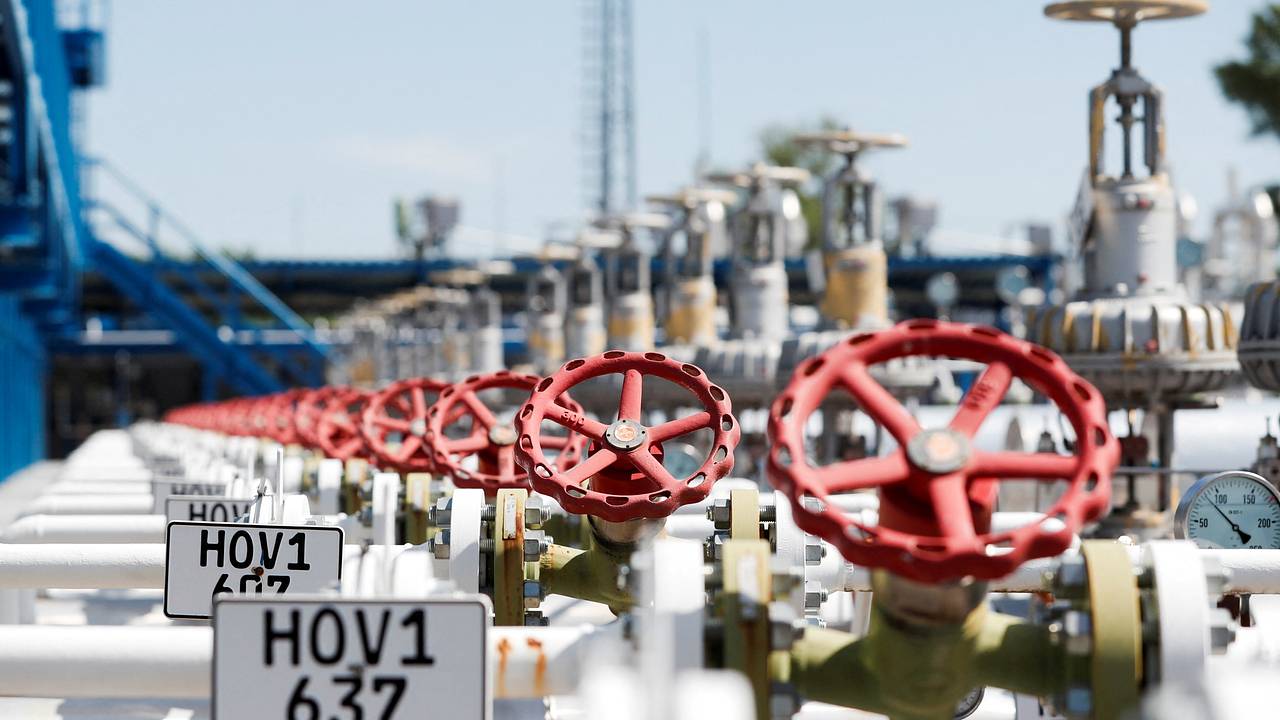 Доходы России от поставок газа в Европу упали до пятилетнего минимума