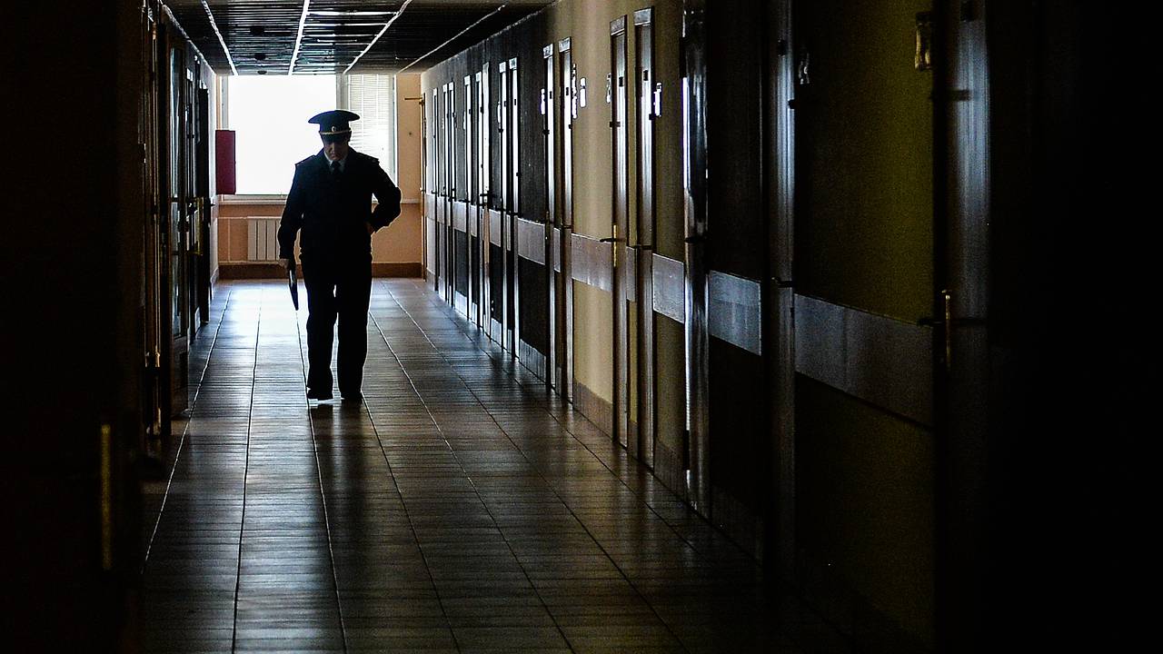 Сбежавшую от насилия в семье из Ингушетии девушку отпустили из полиции в Москве