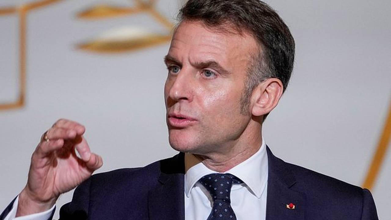 Во Франции рассказали о переброске военных на Украину в 2022 году