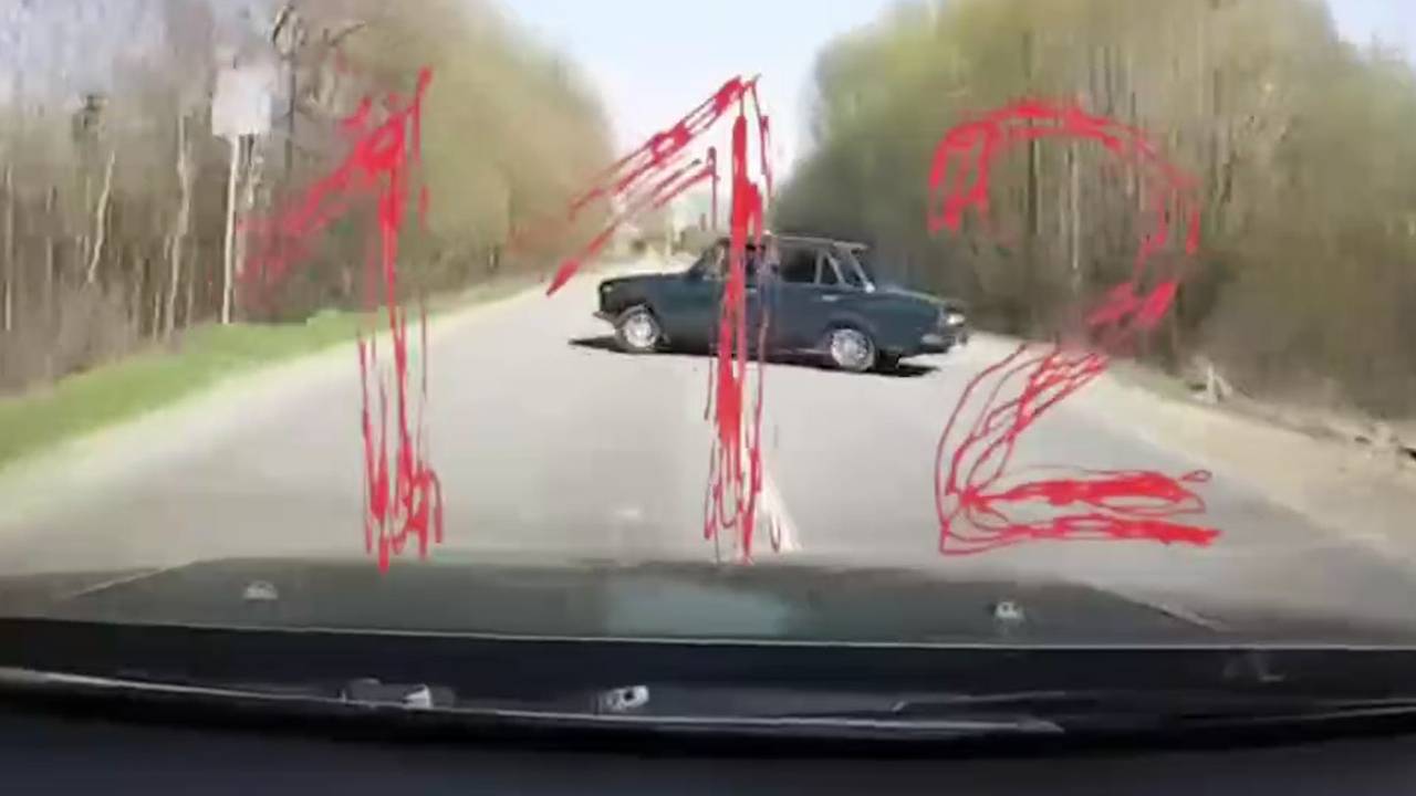 Женщина из Подмосковья лишила жизни подростка и скрылась на СВО
