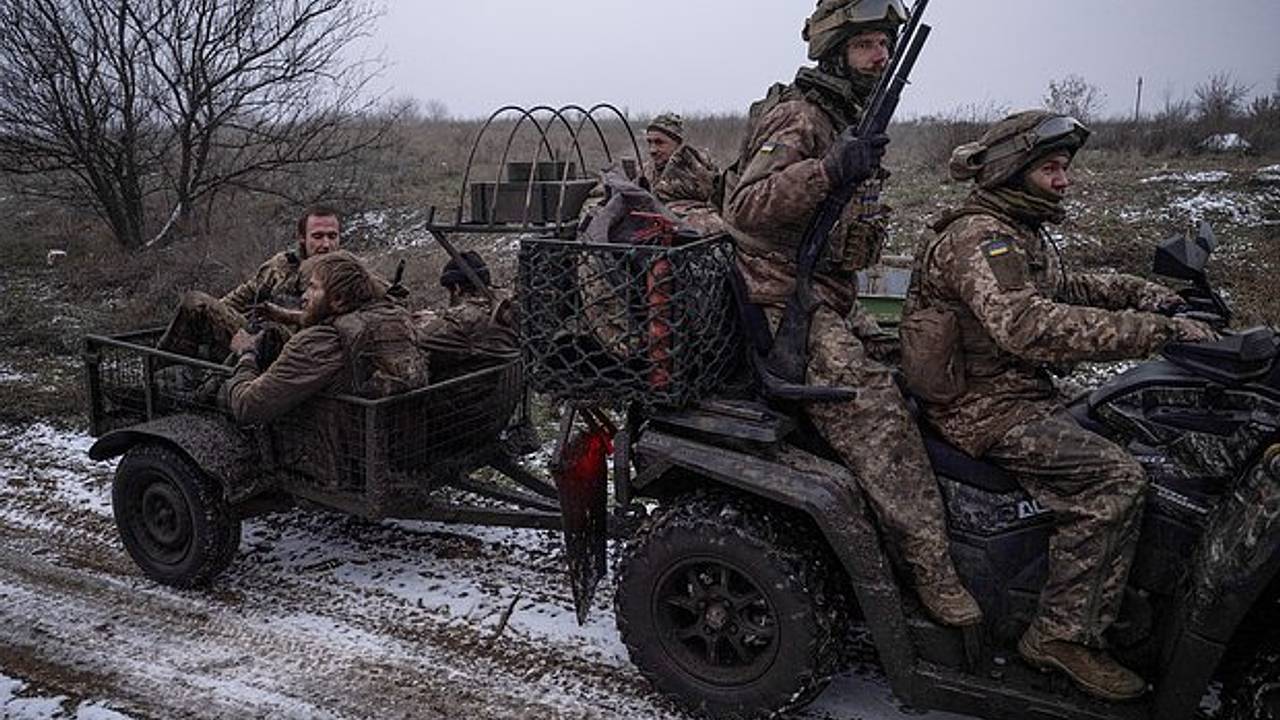 Медведчук  допустил тотальную мобилизацию на Украине