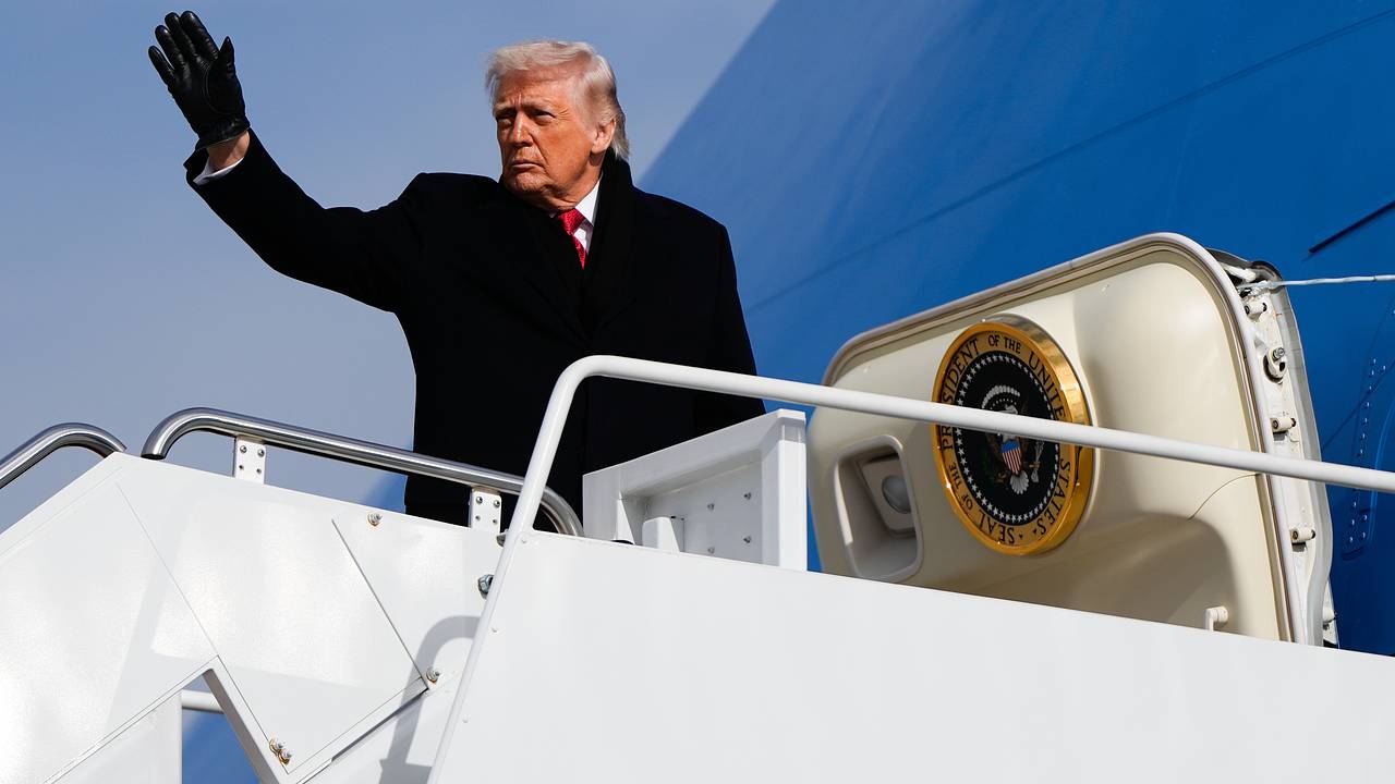 Демократы решили помешать «донкихотской» попытке Трампа получить Гренландию