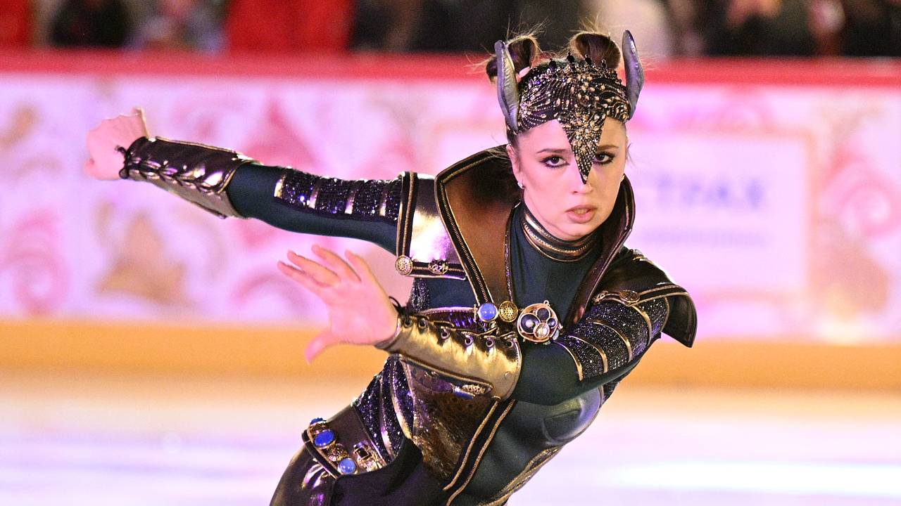 Валиева заявила о возвращении на соревнования