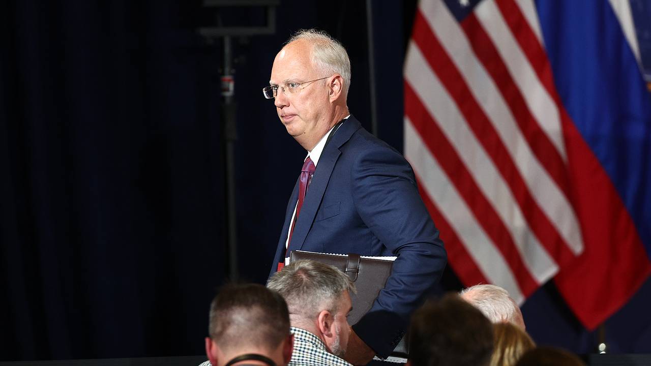 Спецпредставитель Путина заявил о быстрой капитуляции ЕС перед США