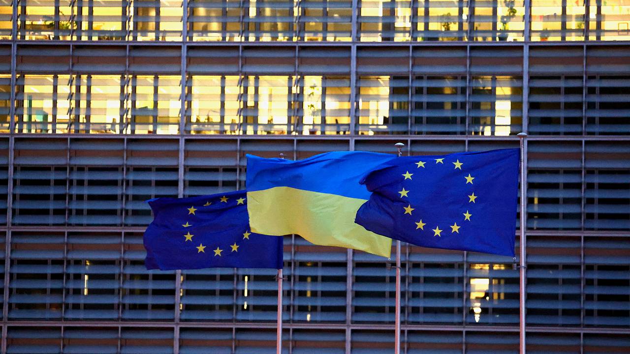 На Украине порассуждали о создании военного союза с Европой без США