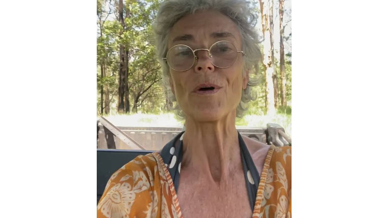 Известная 68-летняя актриса ответила на критику ее старения фразой «ни о чем не жалею»