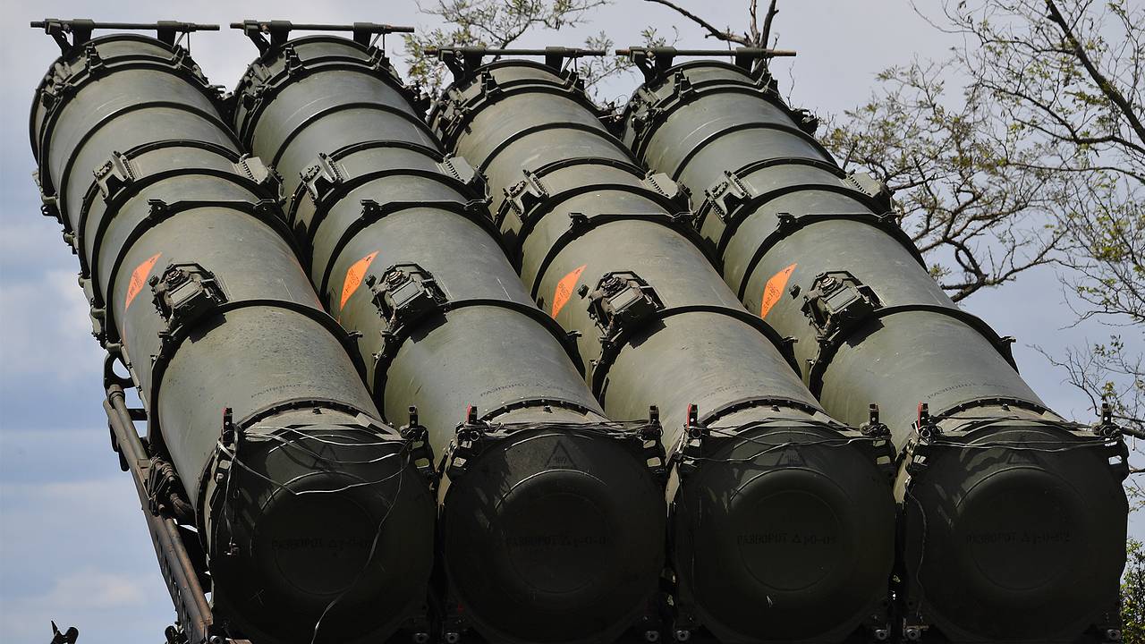 Российские силы ПВО сбили 60 украинских беспилотников за четыре часа