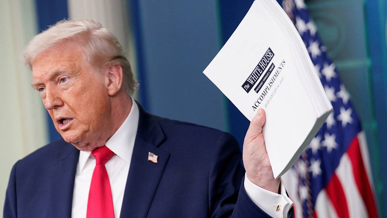 Трамп заявил о гордости Бога за него Трамп заявил о гордости Бога за него