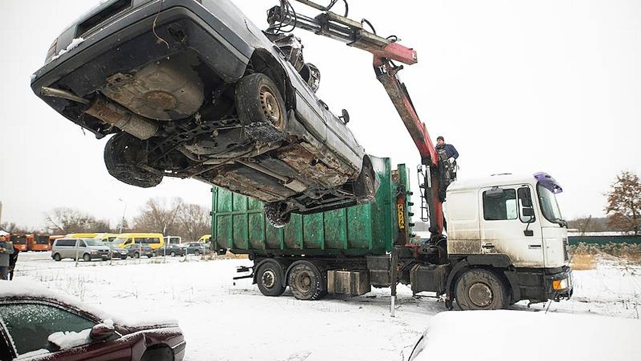 Утилизация автомобилей в России оказалась загадкой для властей Утилизация автомобилей в России оказалась загадкой для властей