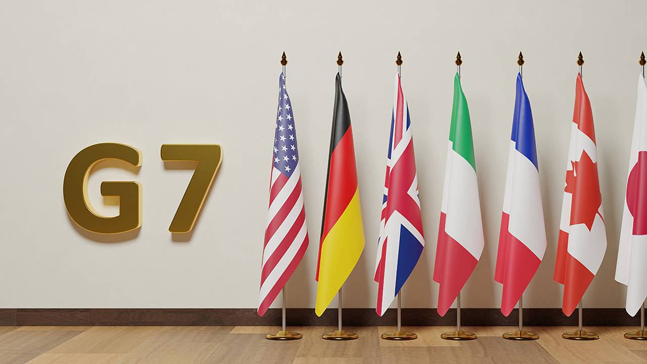 Встречу G7 по пошлинам США перенесли