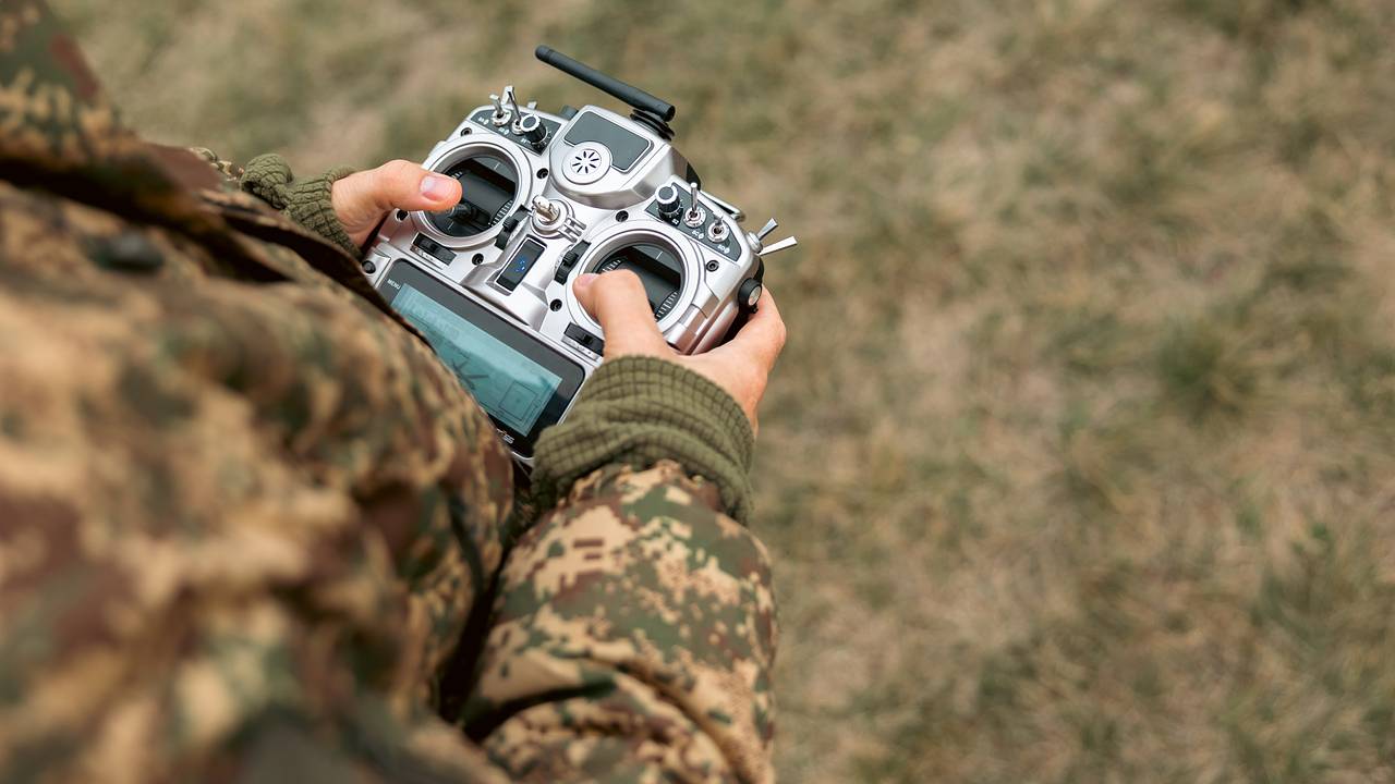Франция вооружилась дронами