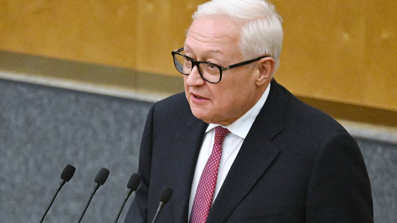 В МИД России высказались о предложениях США по замене ДСНВ В МИД России высказались о предложениях США по замене ДСНВ