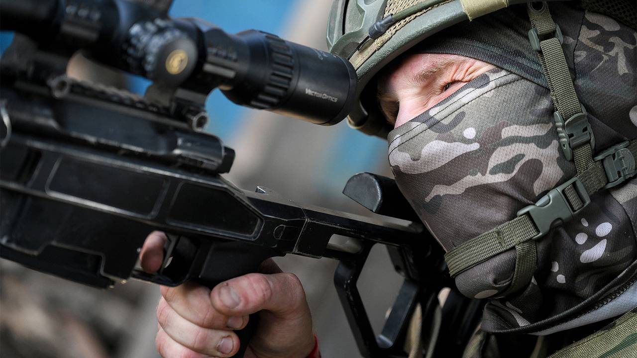 ВС России начали заходить в кварталы одного города в ДНР ВС России начали заходить в кварталы одного города в ДНР
