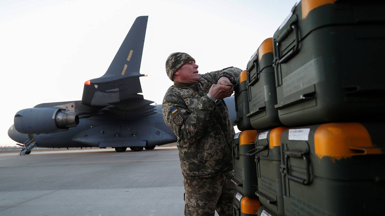 Бывший испанский военный оценил европейскую помощь Украине