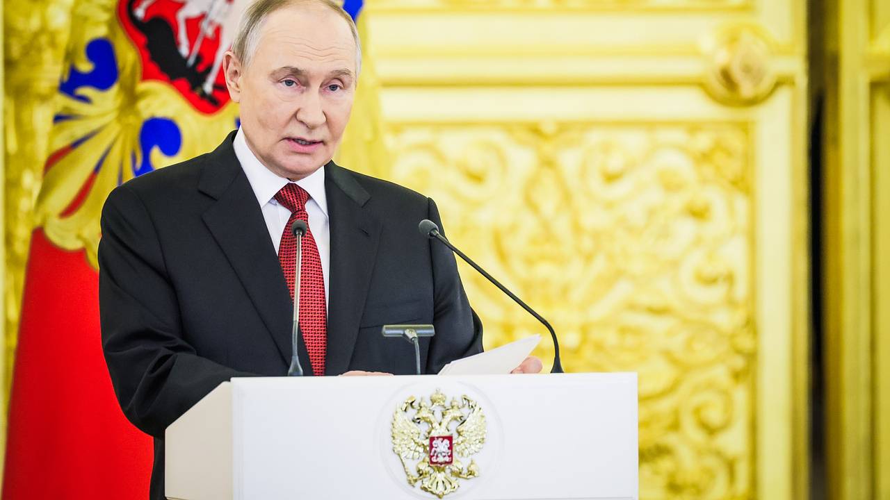Путин встретился с верховным правителем Малайзии