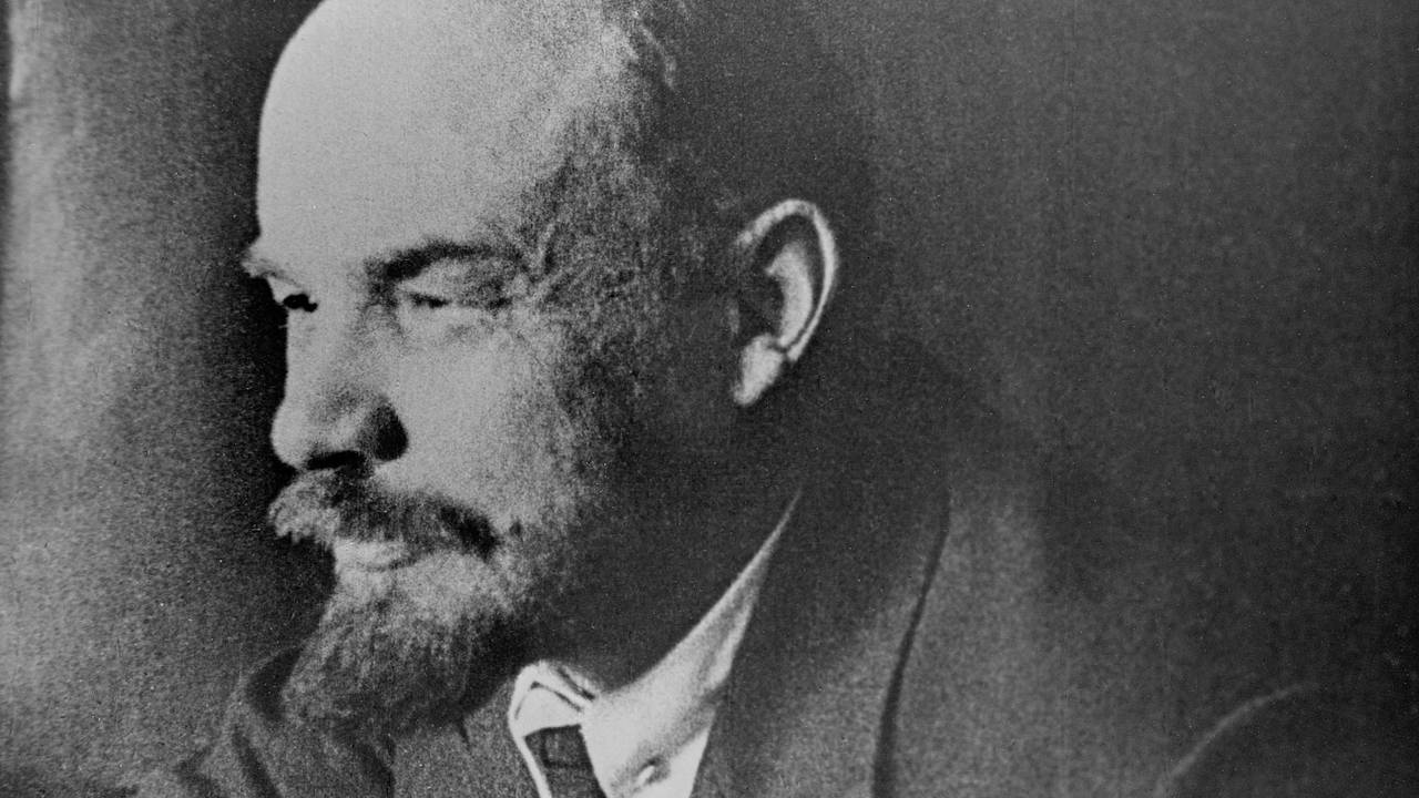 Российский врач назвал реальный диагноз Ленина