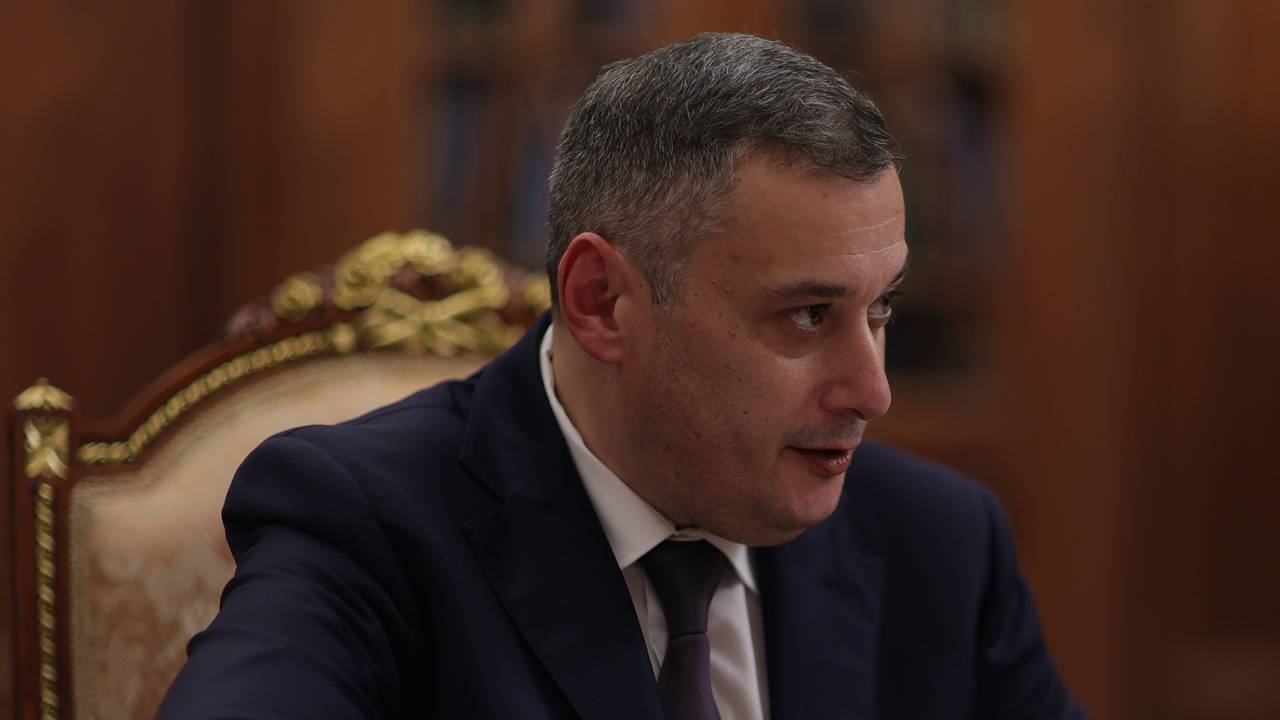 Медики дали прогноз по лечению попавшего в ДТП российского губернатора