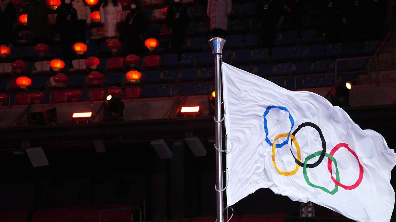 МОК пригласил на Олимпиаду еще четырех российских спортсменов