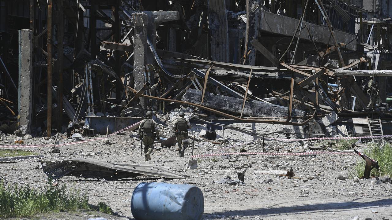 Стало известно об охоте бойцов «Азова» на российского офицера в Мариуполе в 2022 году
